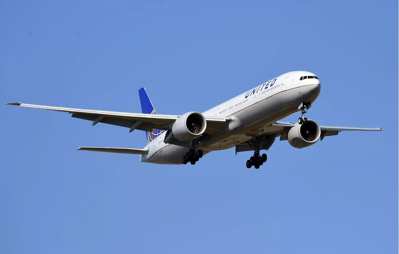 « Les membres de l’équipage vomissent » à bord d’un Boeing, l’avion atterrit en urgence