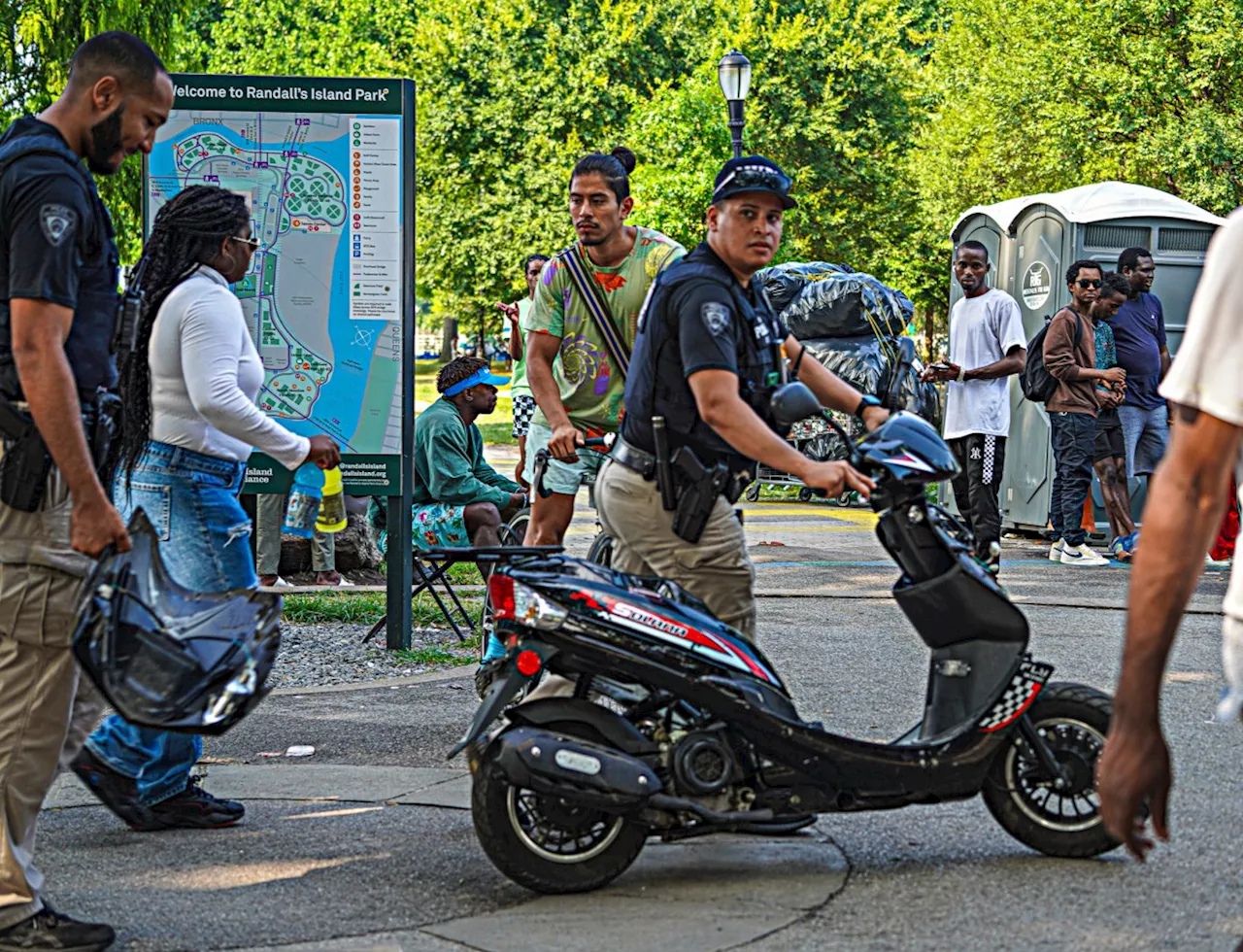 NYPD raid Randall’s Island migrant shelter, confiscate dozens of mopeds hours after triple shooting |