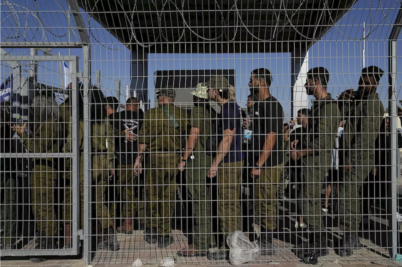 Mob storms IDF base over investigation into soldiers’ alleged abuse