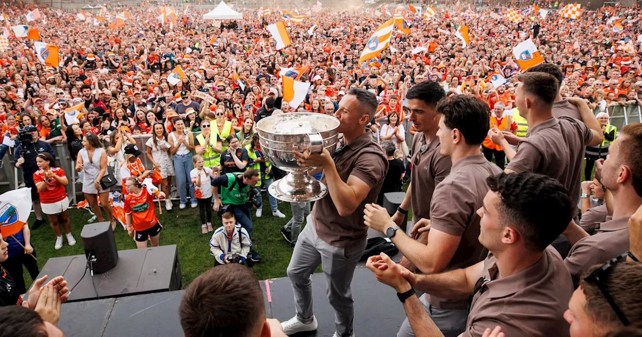 ‘When Armagh does something, Armagh does it in style’: Victorious team returns home