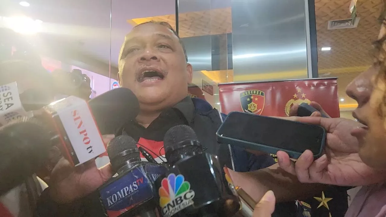 Hadapi Penyidik Soal Bandar Judi Inisial T, Benny Rhamdani Mengaku Hanya Bawa Diri