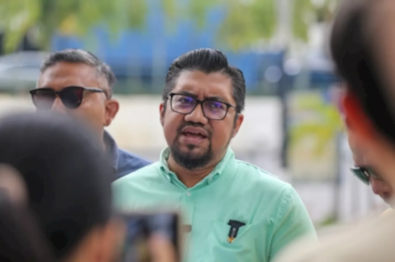 Cops get to keep Bersatu’s Chegubard two days for probe on navy graft claim