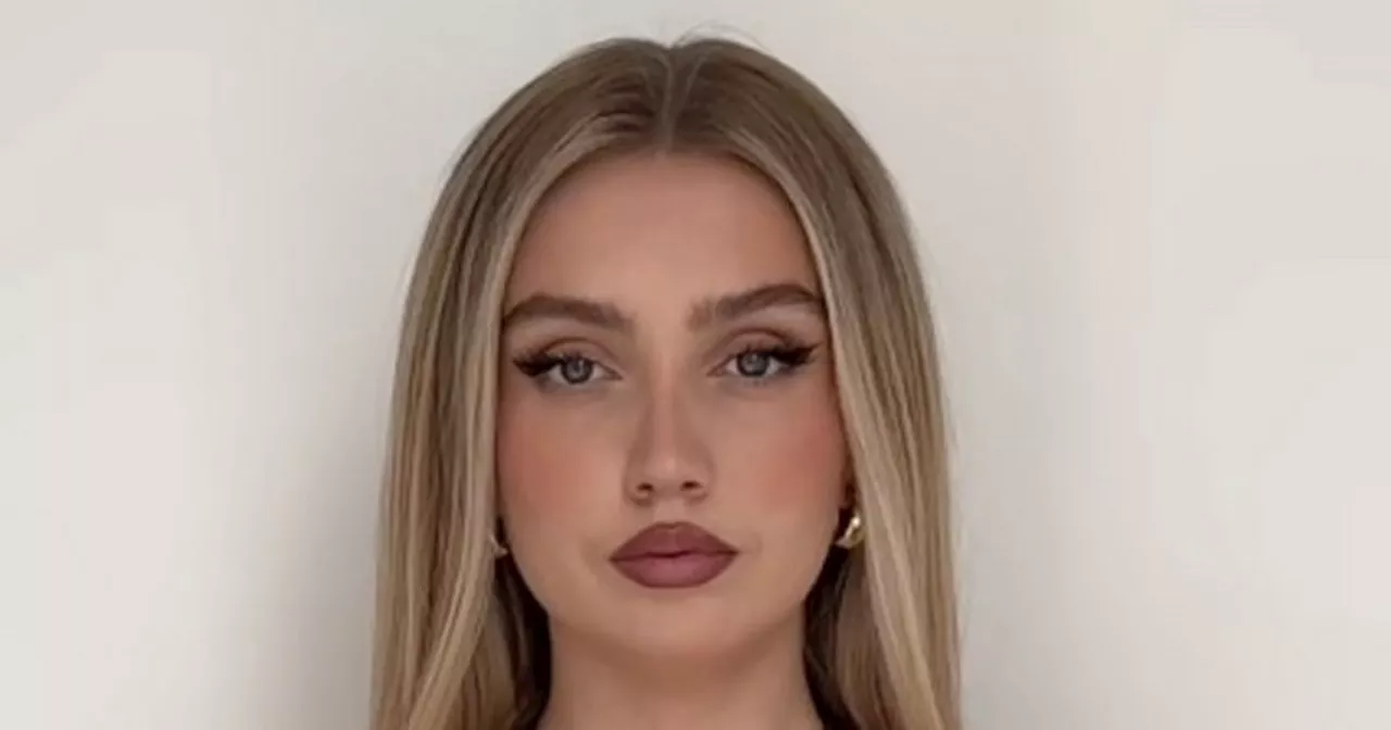 Manchester model shows what she really looks like without filters and editing