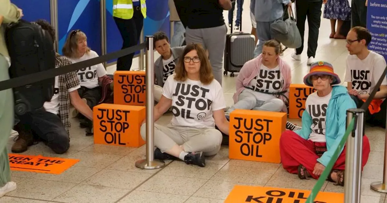 Gatwick Airport travel chaos as Just Stop Oil block Southern terminal