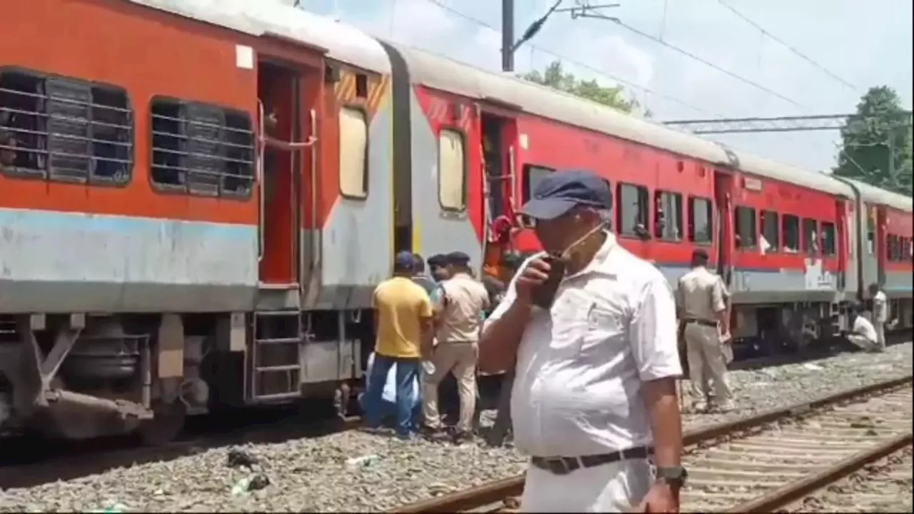 समस्तीपुर-मुजफ्फरपुर रेल खंड पर बिहार संपर्क क्रांति एक्सप्रेस दो हिस्सों में बंटी, यात्रियों में मची अफरा-तफरी