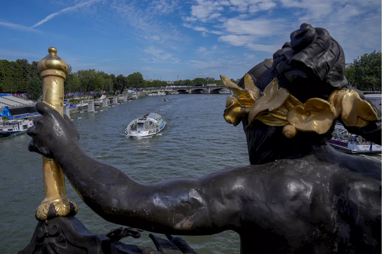 Dirty Seine From Flooded Sewers Leaves Olympic Triathlon in Doubt