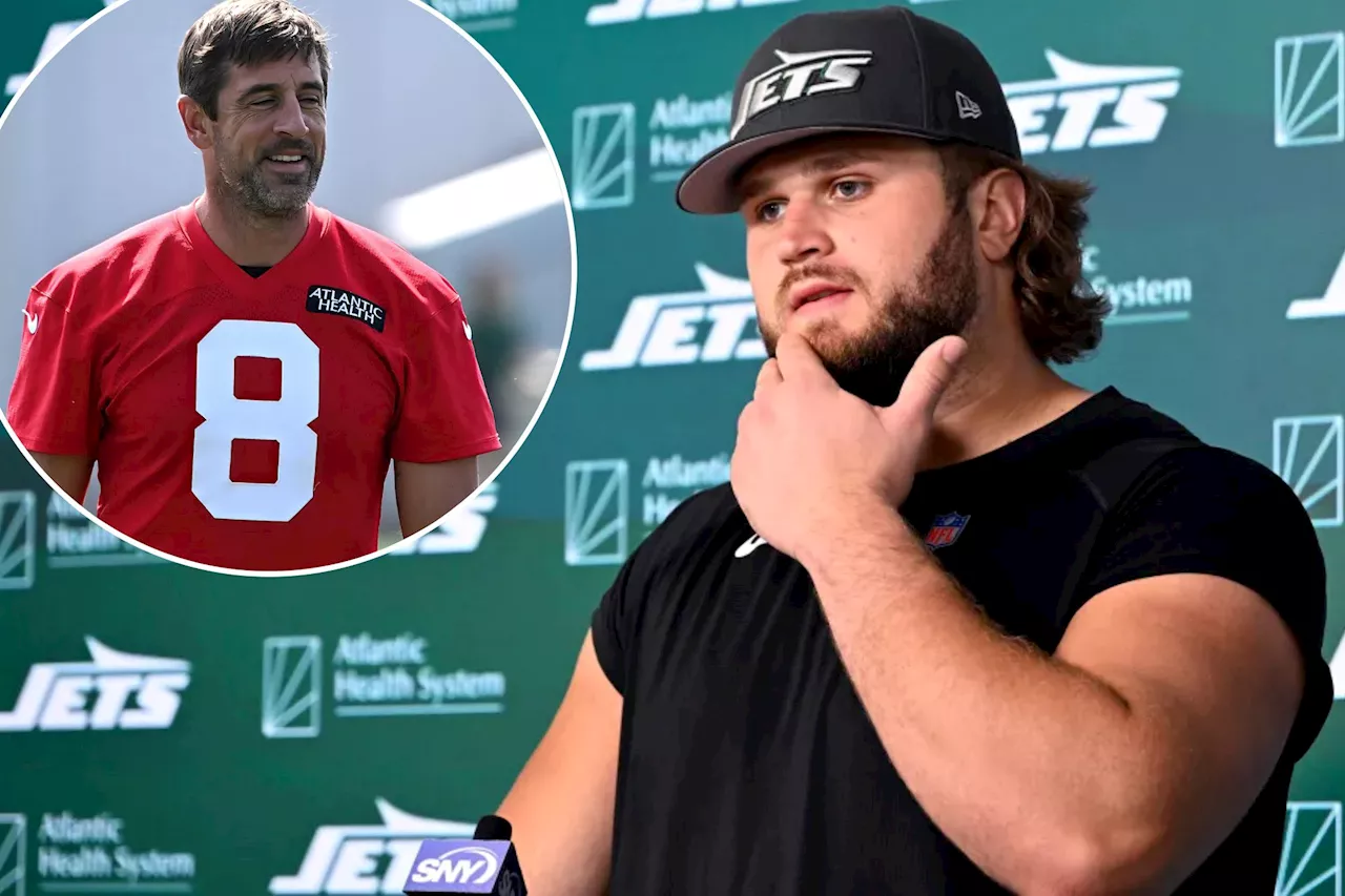 Aaron Rodgers challenges Joe Tippmann to become Jets' leader on offensive line