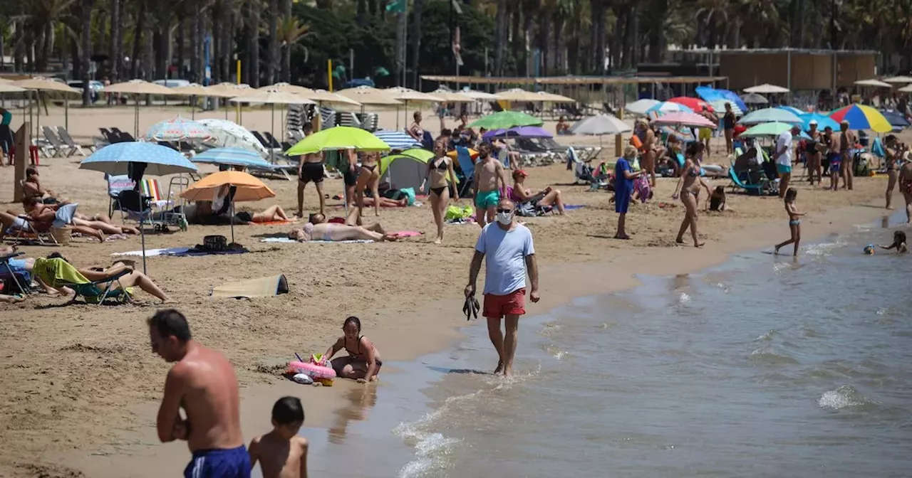 Irish holidaymakers heading to Spanish hotspot warned after ‘severe’ bug outbreak