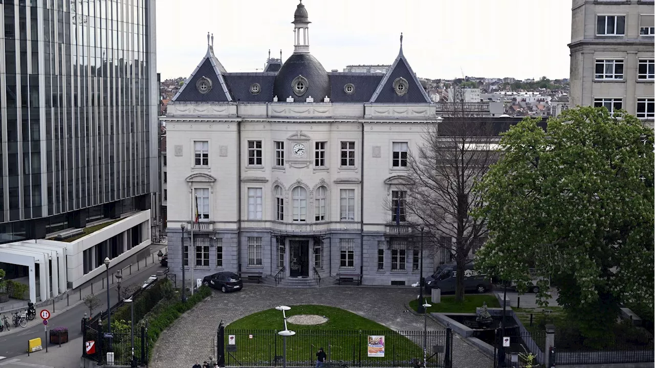 Incendie à Saint-Josse-ten-Noode, onze personnes emmenées à l'hôpital