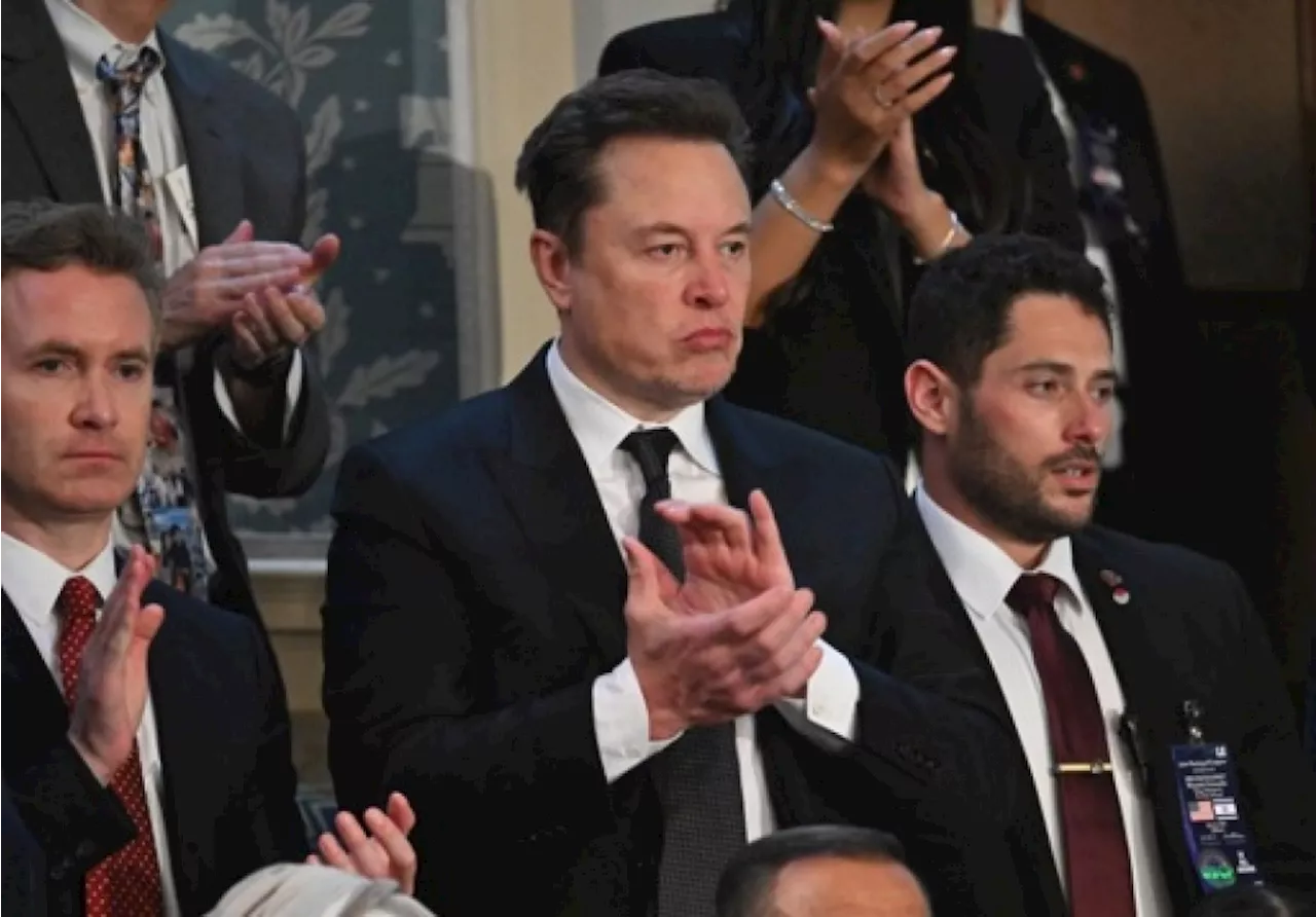 Elon Musk sous le feu des critiques après avoir partagé une fausse vidéo de Kamala Harris