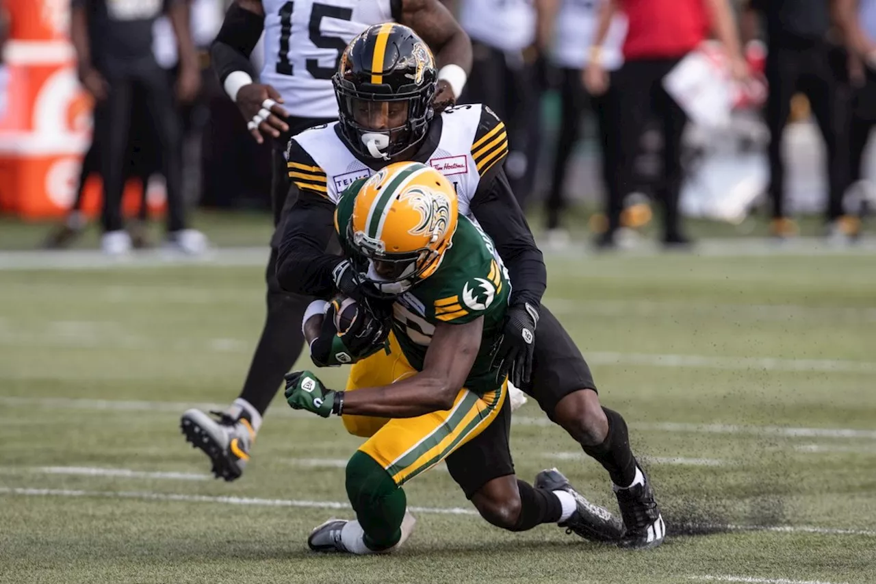 Mitchell helps Tiger-Cats blitz winless Elks 44-28