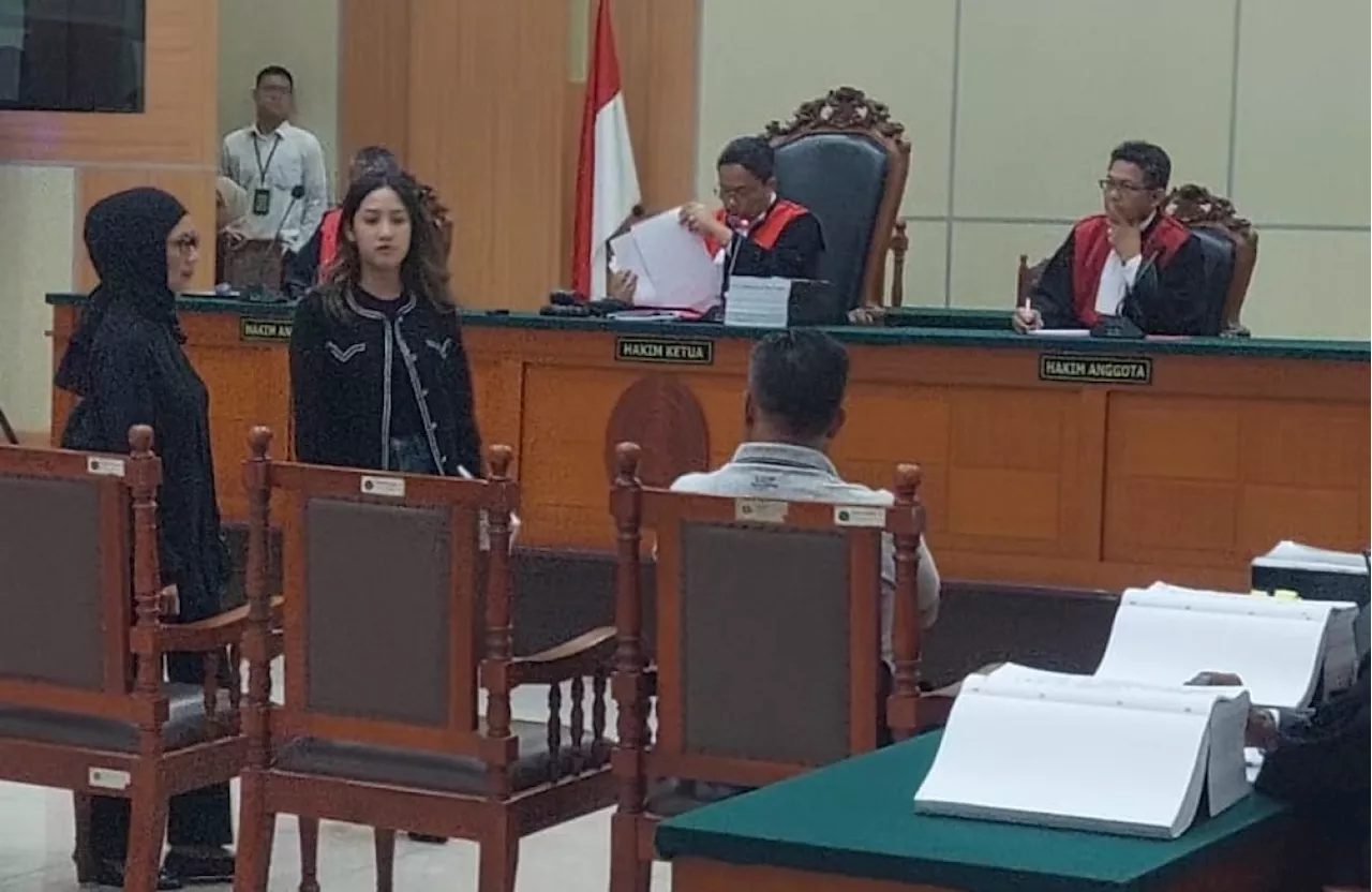 Bertemu di Ruang Sidang, Tamara Tyasmara dan Angger Dimas Tak Saling Sapa