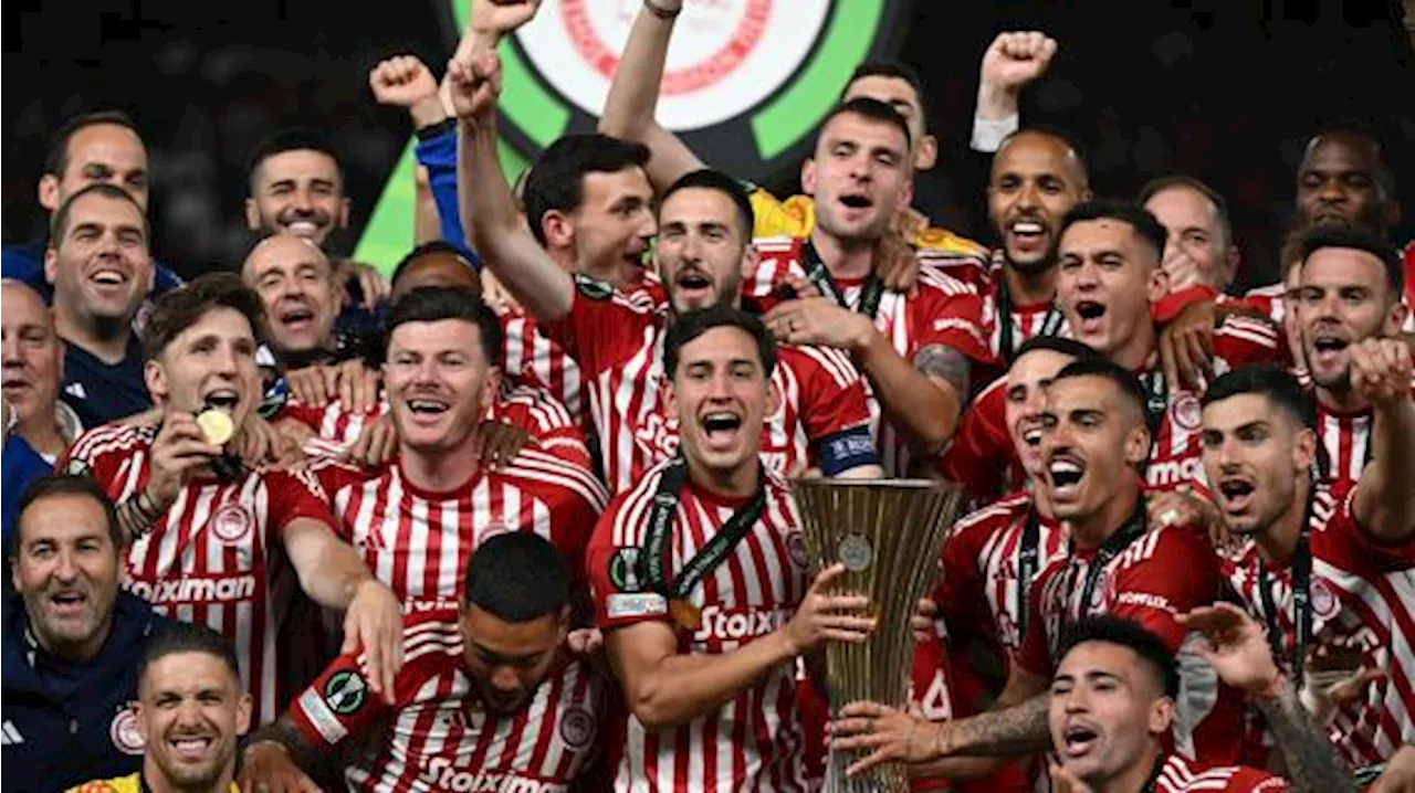 Velde in Grecia dopo aver iniziato la stagione col Lech Poznan. È dell'Olympiacos