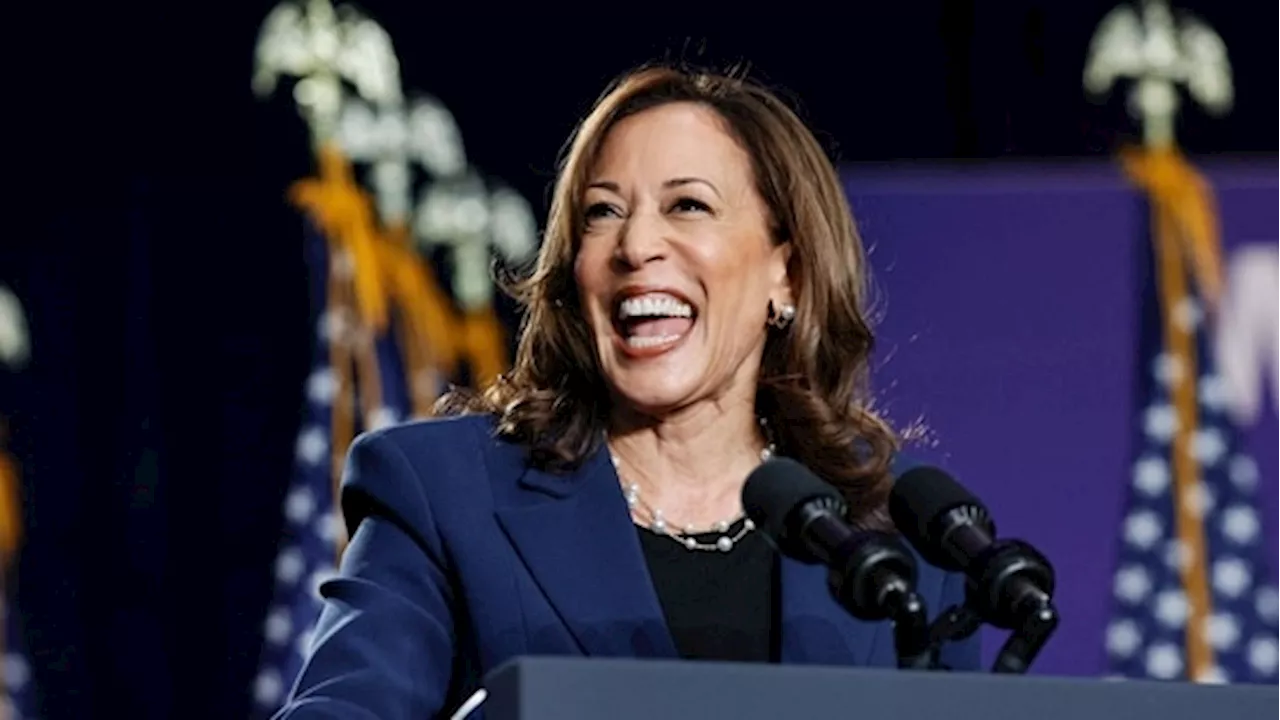 Kempen Kamala Harris cecah RM931 juta