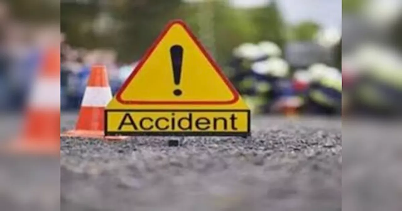 Badaun Road Accident : बाइकों की आमने-सामने की भिड़ंत में दो कावंडियों की मौत, गंगाजल भरने आए थे दोनों युवक