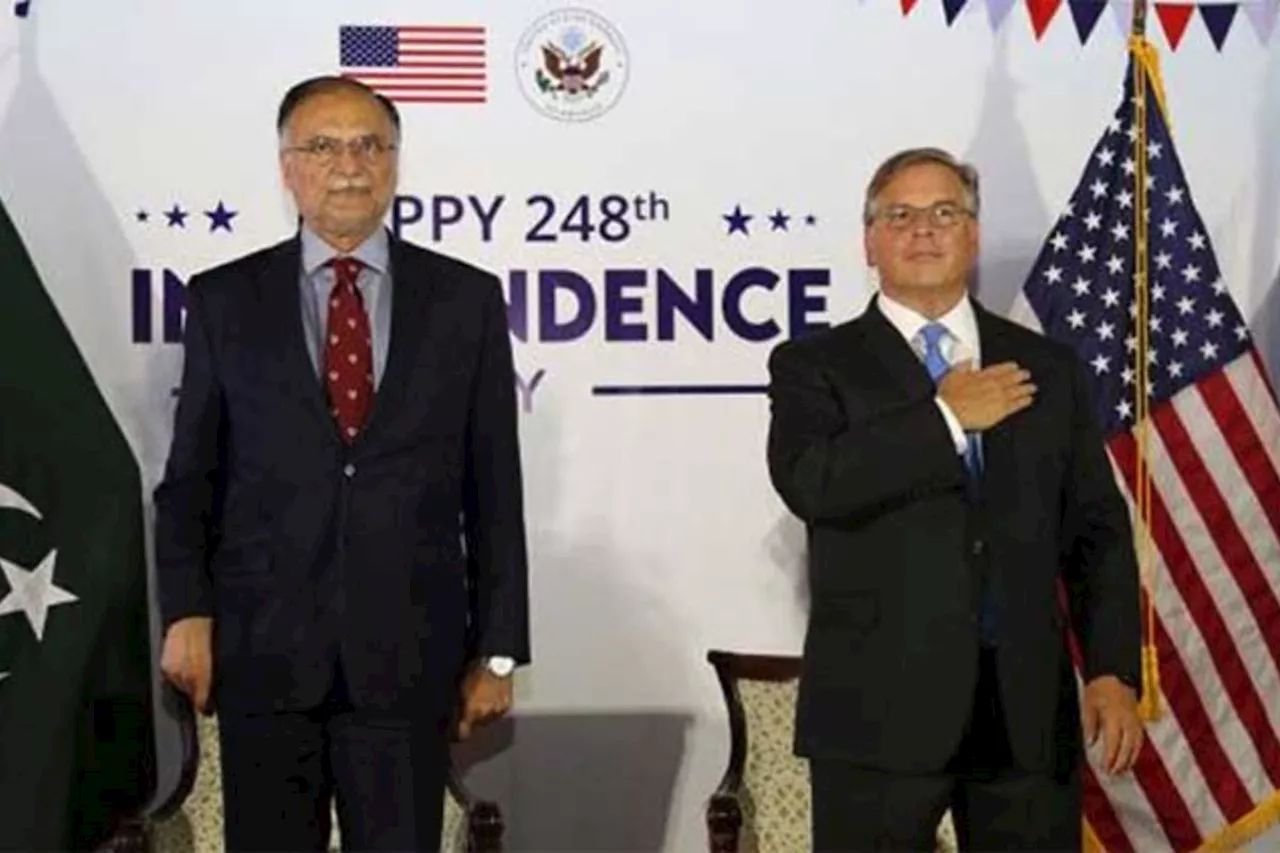 Ahsan Iqbal felicitates US government on 248th Independence Day