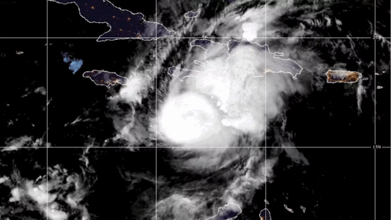 Hurricane Beryl roars toward Jamaica after killing at least 6 people in ...