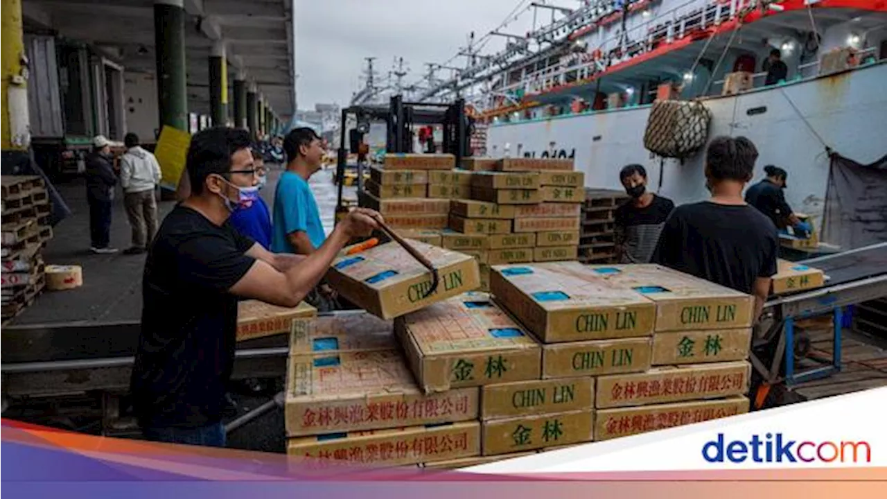 Diminta Terlibat Rencana Bea Masuk 200% Produk China, Begini Respons KPPU