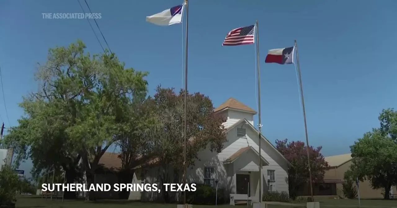 Plans to demolish Texas church where gunman opened fire in 2017 draws visitors back to sanctuary