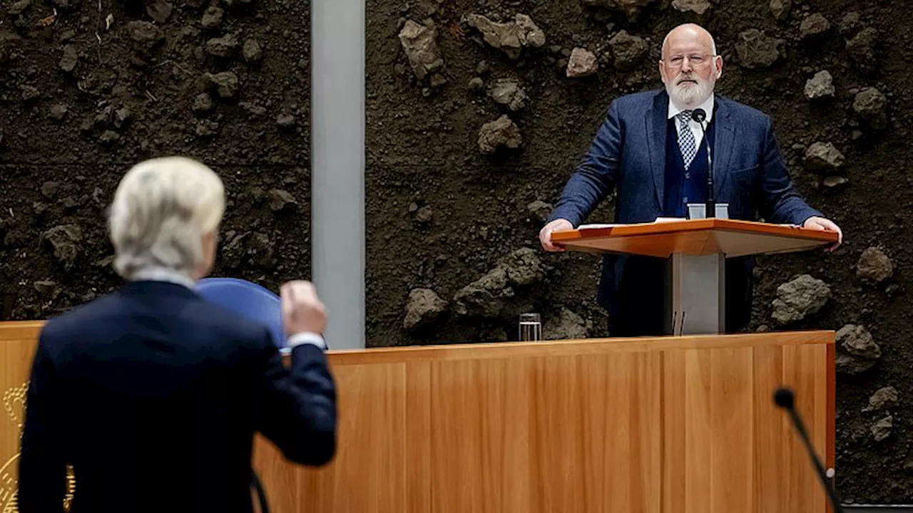 GroenLinks-PvdA-leider Frans Timmermans voor het eerst in debat met kabinet-Schoof: 'Mijn doel is dat ze zo kort mogelijk zitten'