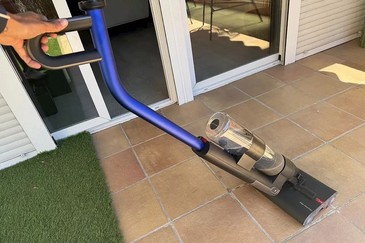 Dyson Wash G1: ¿merece la pena pagar 700 euros por una fregona eléctrica?