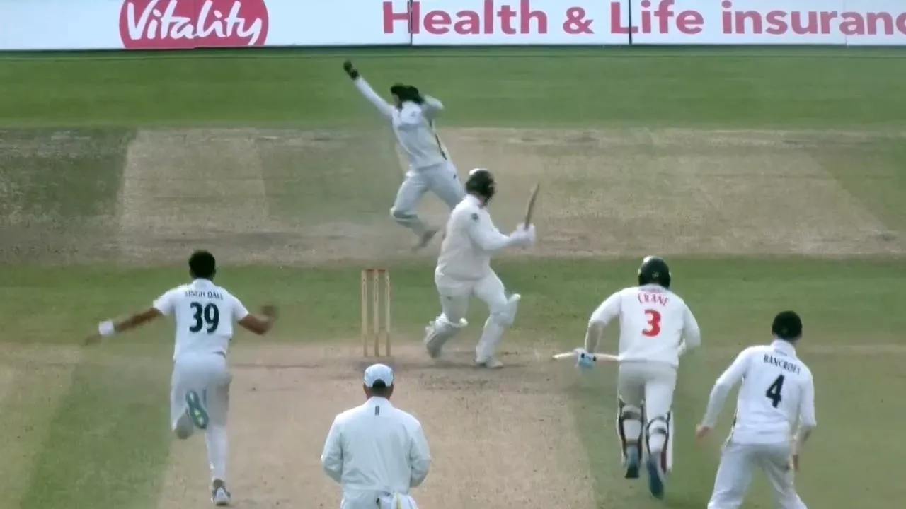 Gloveless keeper’s one-handed blinder sparks scenes of mayhem in dramatic final-ball tie