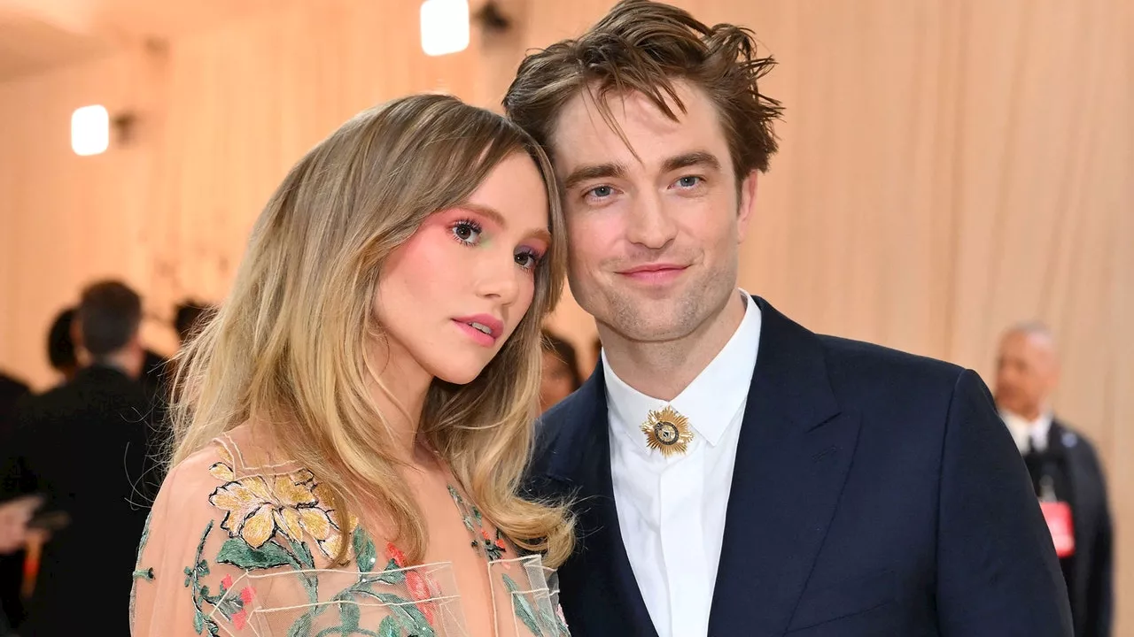 Robert Pattinson Doesn't “Give a Sh*t” About Suki Waterhouse's Exes