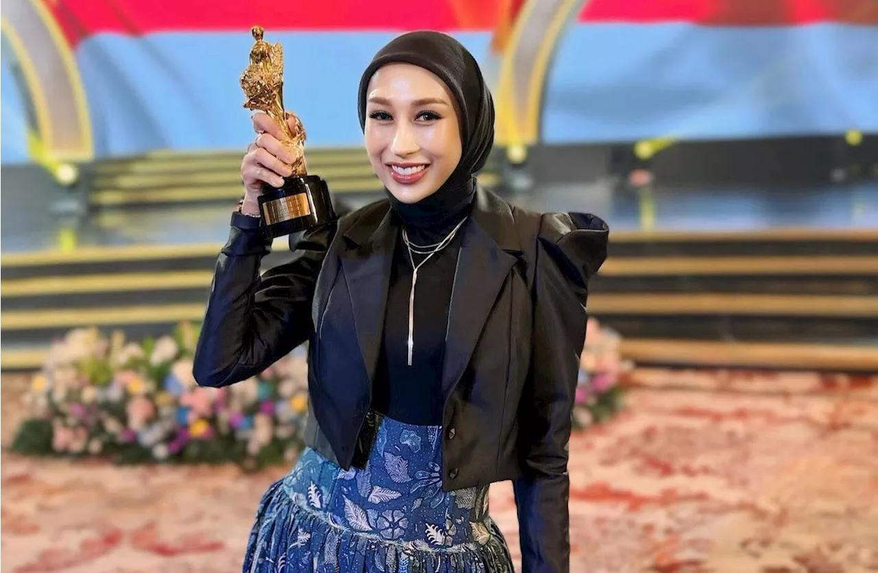 Dokter Reza Gladys Raih Penghargaan di Ajang R.A Kartini Award 2024