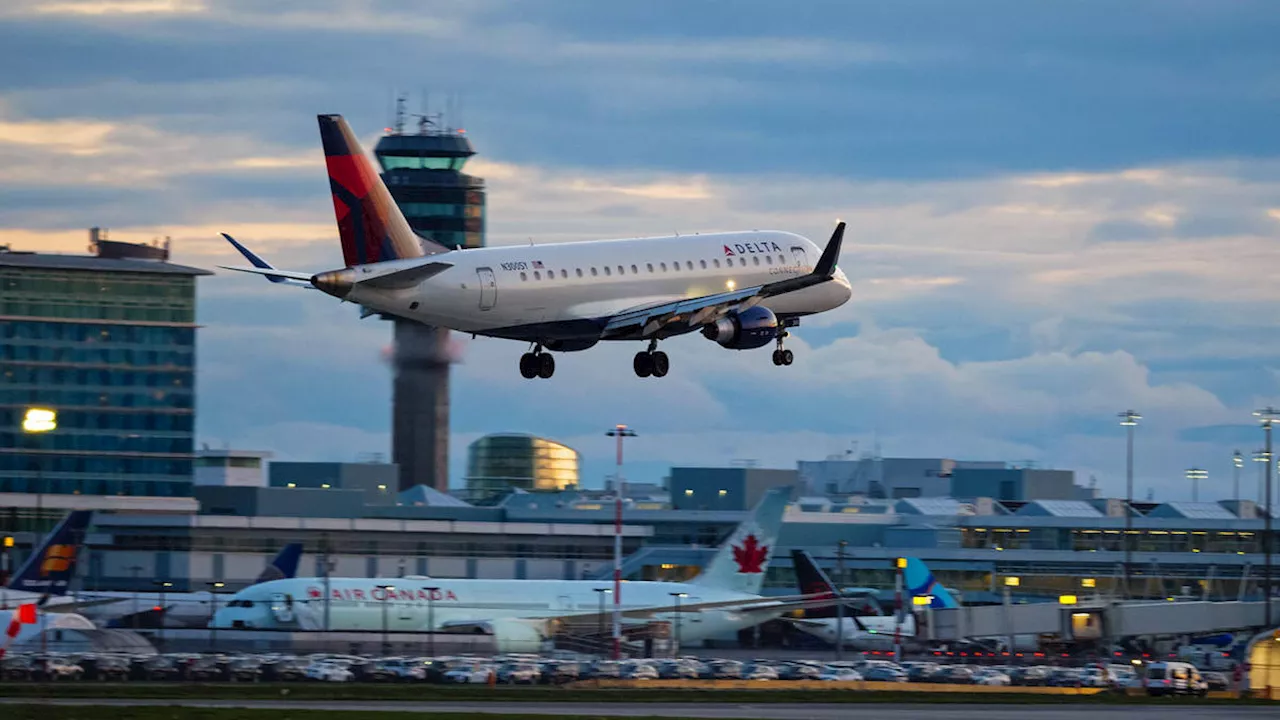 Delta Airlines flight forced to make emergency landing at JFK after ...