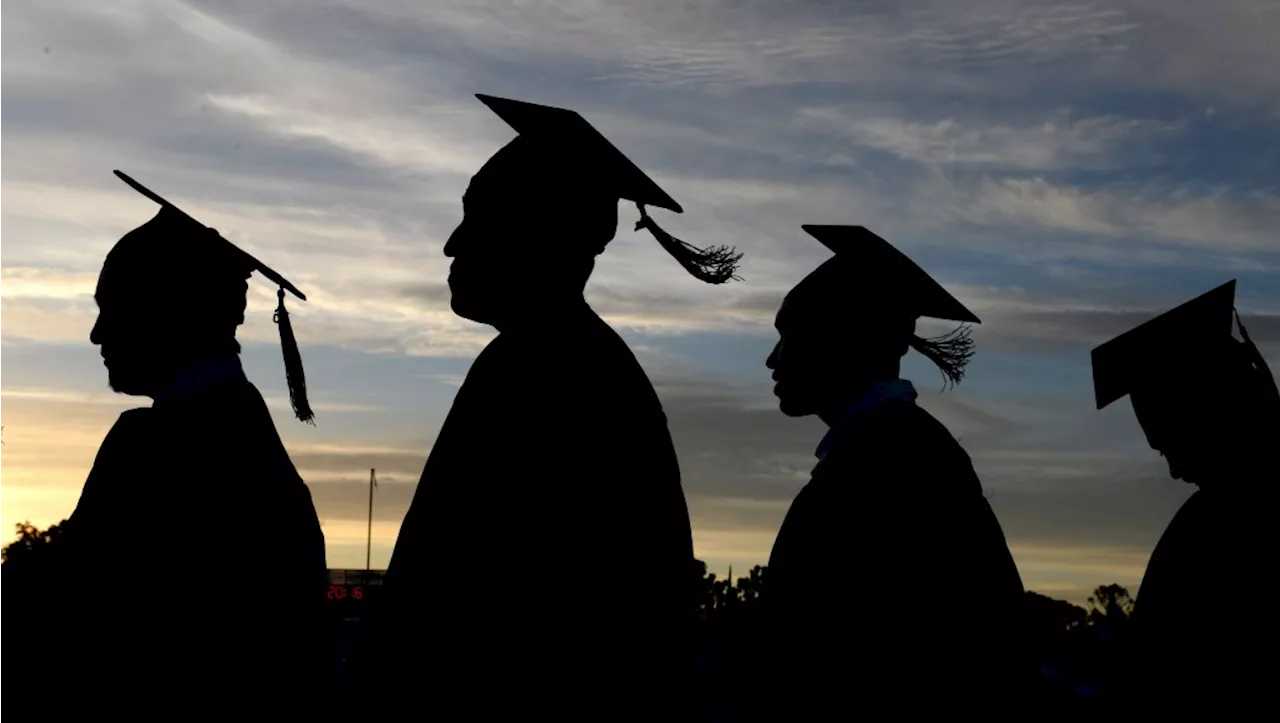 New graduation requirements coming for California seniors