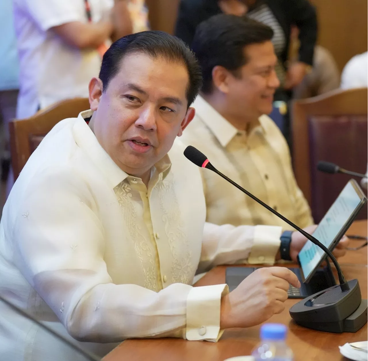 Romualdez: Approval of P6.352-T 2025 national budget top House priority