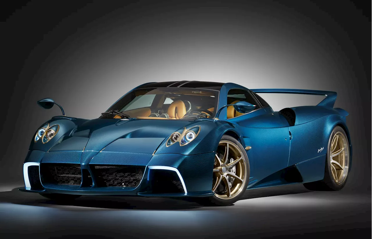 Pagani builds first Huayra equipped with manual transmission