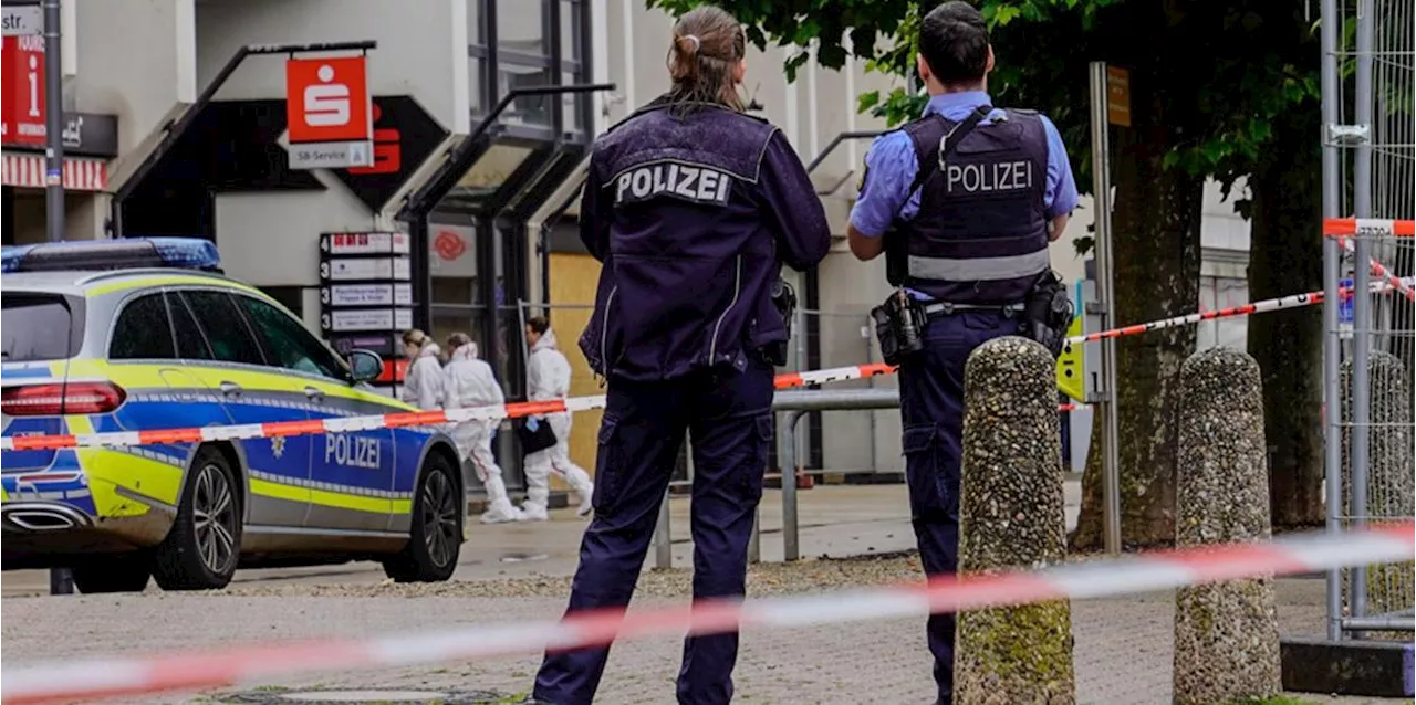 Toter in Geb&auml;ude mit Bank in Saarlouis - Polizeigro&szlig;einsatz