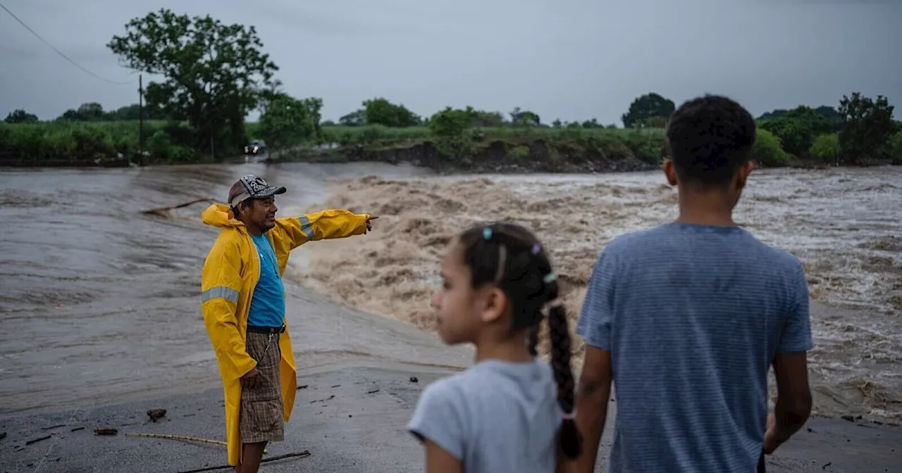 Urlaubsorte in Mexiko bereiten sich auf Hurrikan «Beryl» vor