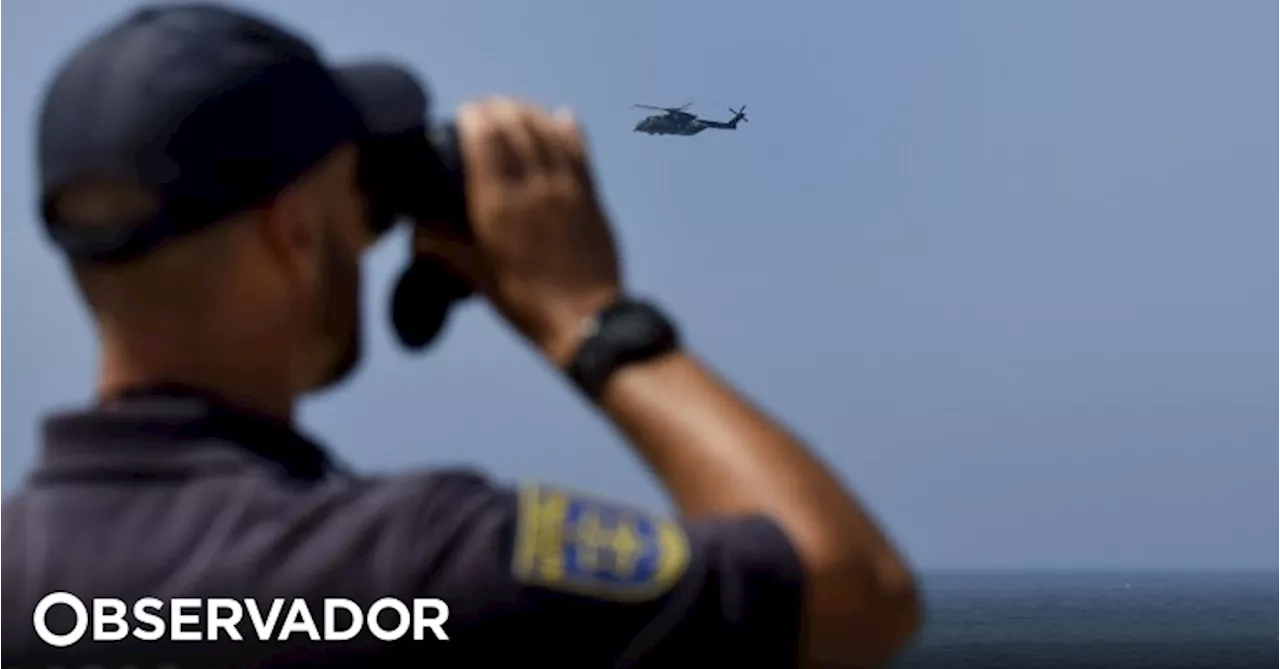 Três mortos e sete desaparecidos em naufrágio de barco de pesca ao largo da praia de Vieira de Leiria