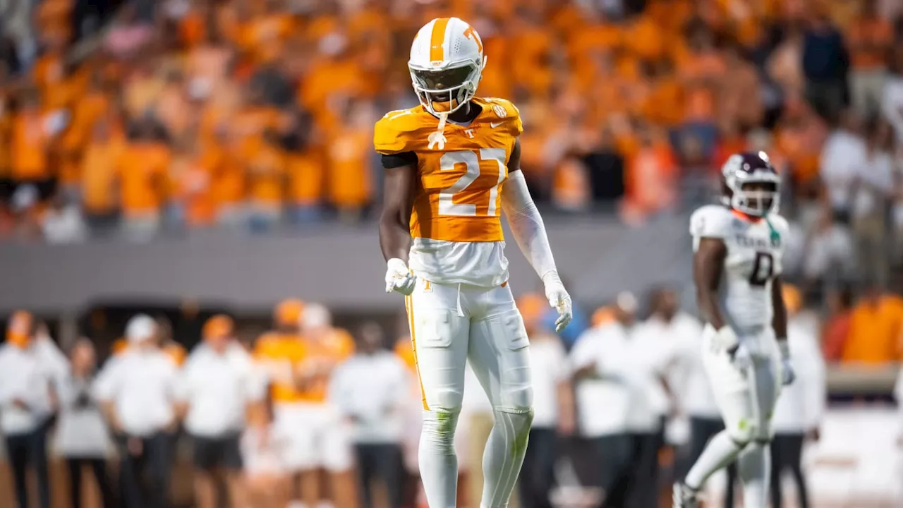 Tennessee Titans Take Superstar Edge Rusher in Latest Mock Draft