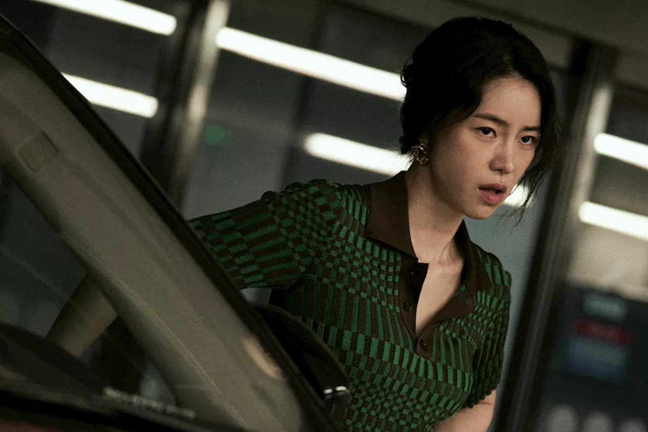 Lim Ji Yeon Is A Mysterious Figure Lingering Around Jeon Do Yeon In Upcoming Film “Revolver”