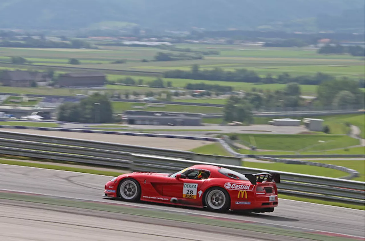 Grasser Racing mit Dodge Viper im ADAC GT Masters