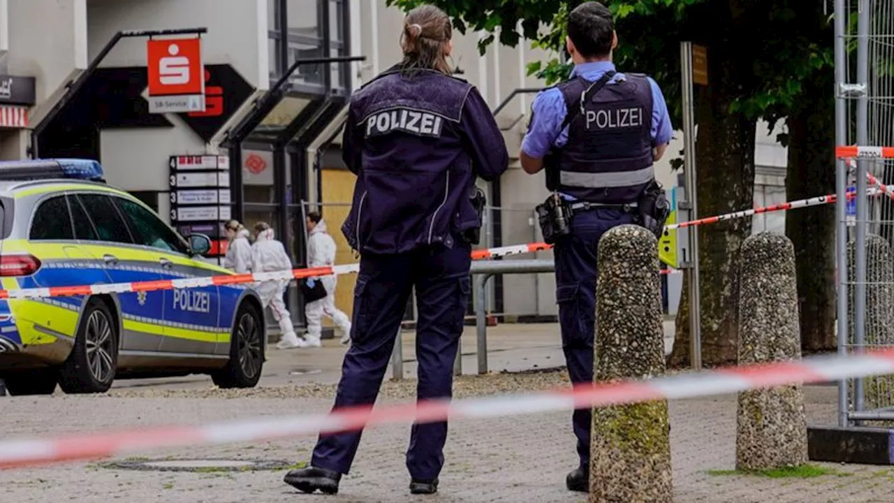 Todesermittlungsverfahren: Toter in Gebäude mit Bank in Saarlouis