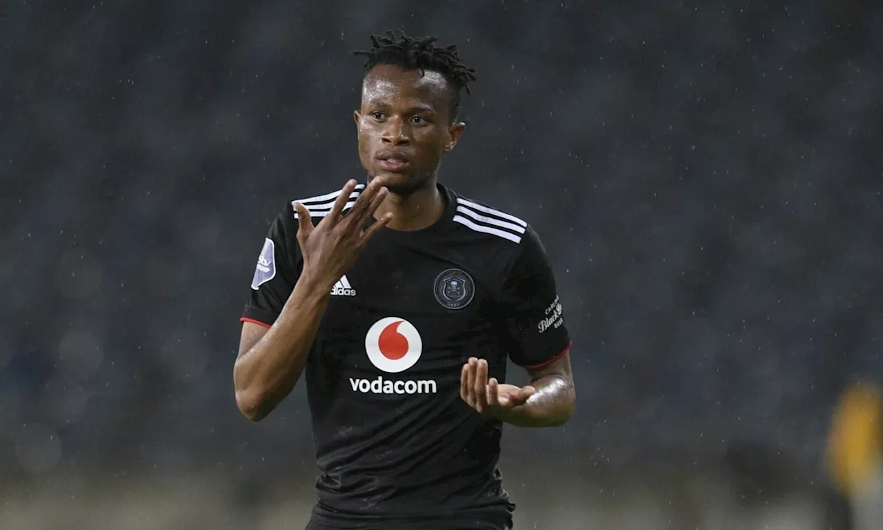 Big news: Kaizer Chiefs signing Orlando Pirates player