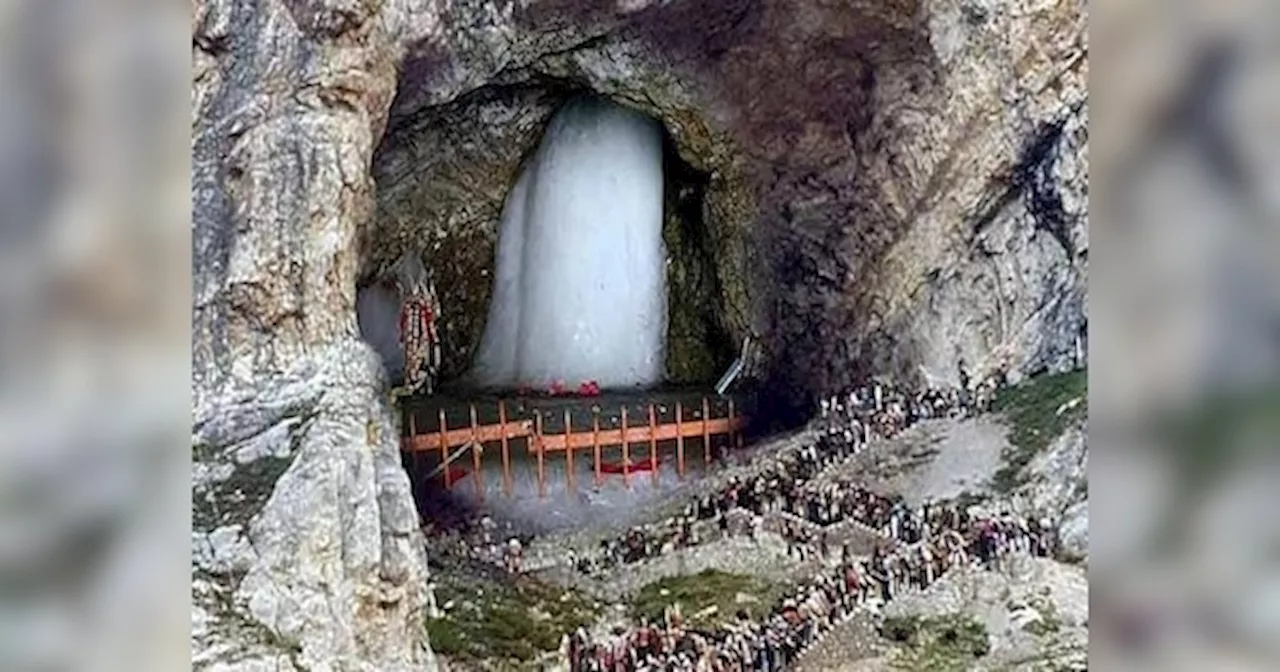 Amarnath Yatra: अमरनाथ यात्रा को लेकर पंजाब पुलिस हाई अलर्ट पर, पठानकोट में बढ़ाई गई सुरक्षा