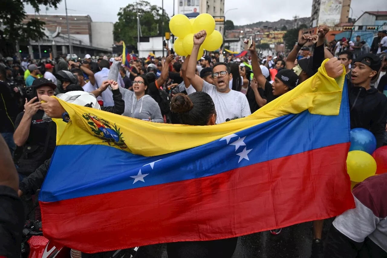 Venezuela : violentes manifestations après la réélection du président Nicolas Maduro, au moins un mort