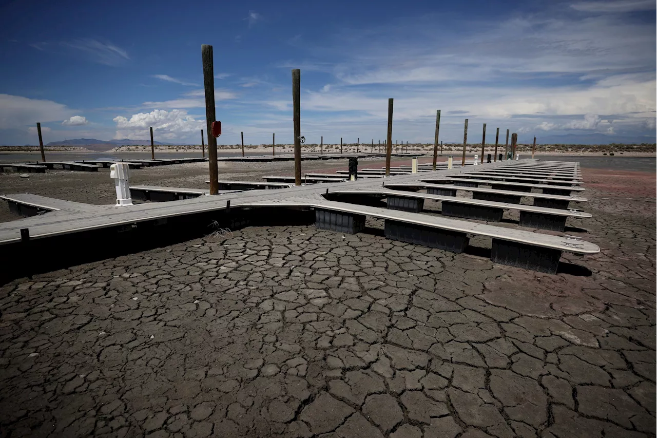 As the Great Salt Lake dries up, it’s also emitting millions of tons of CO2