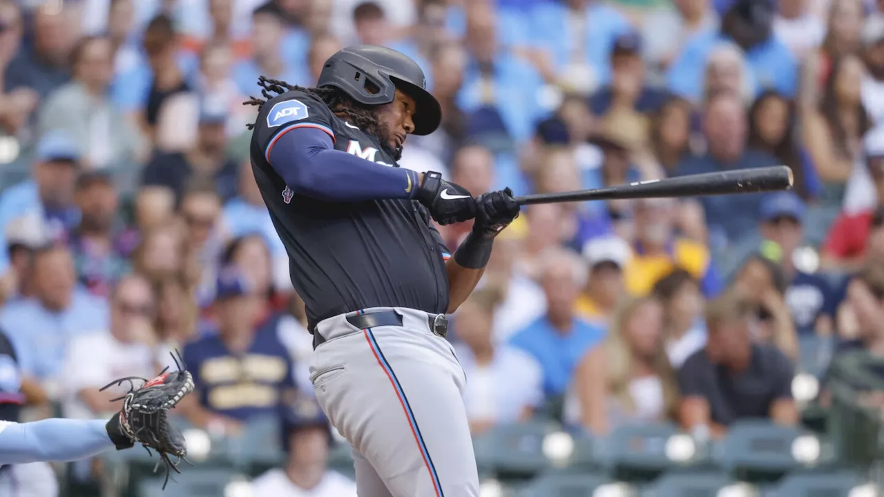 Diamondbacks agree to add slugger Josh Bell from the Marlins, AP source says