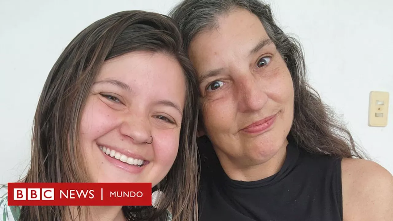 'Mamá, perdóname, pero no quería parecerme a ti': el íntimo relato de una mujer que creció con una madre con esta enfermedad