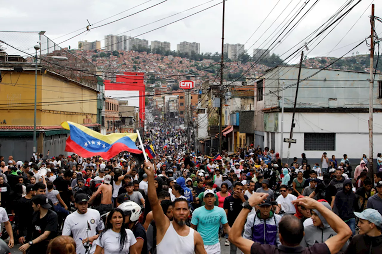 Venezuelan opposition leaders say they have proof their candidate defeated President Maduro in disputed election | Joshua Goodman & Regina Garcia Cano