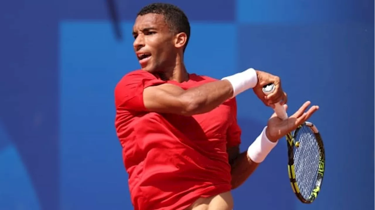 Auger-Aliassime through to 3rd round in Paris after dominant win, Fernandez ousted in singles