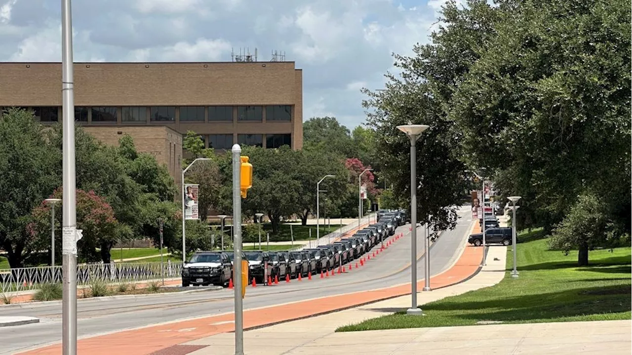 POTUS's visit to Austin met with secure perimeter, very little protestors