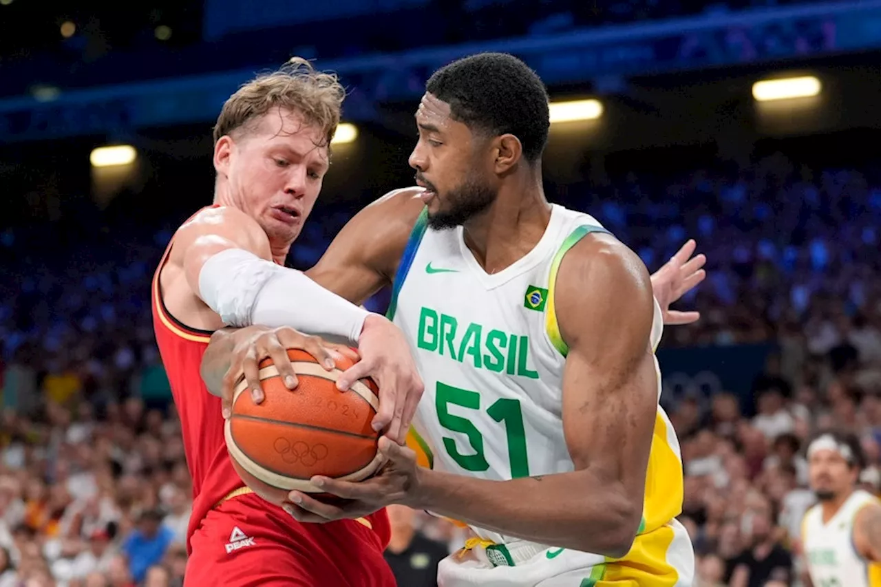 Dank Schröder: Deutsche Basketballer im Viertelfinale