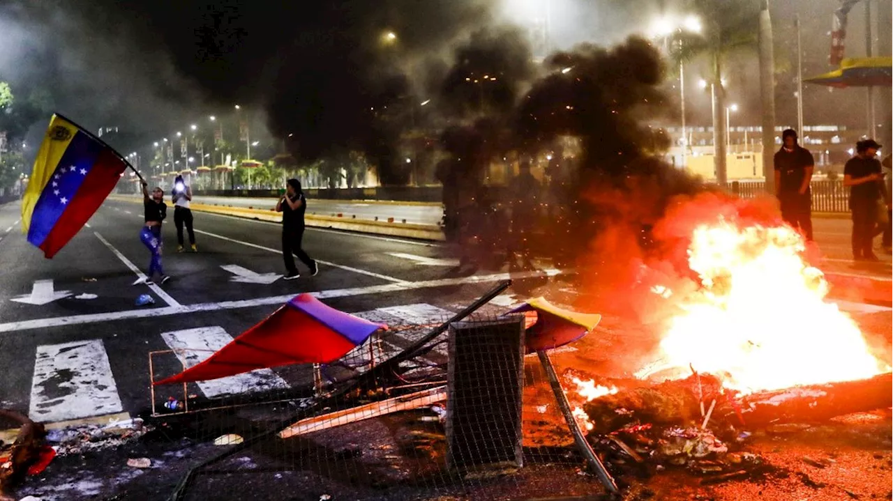 Présidentielle au Venezuela : un mort dans les manifestations spontanées après la réélection de Nicolas Maduro